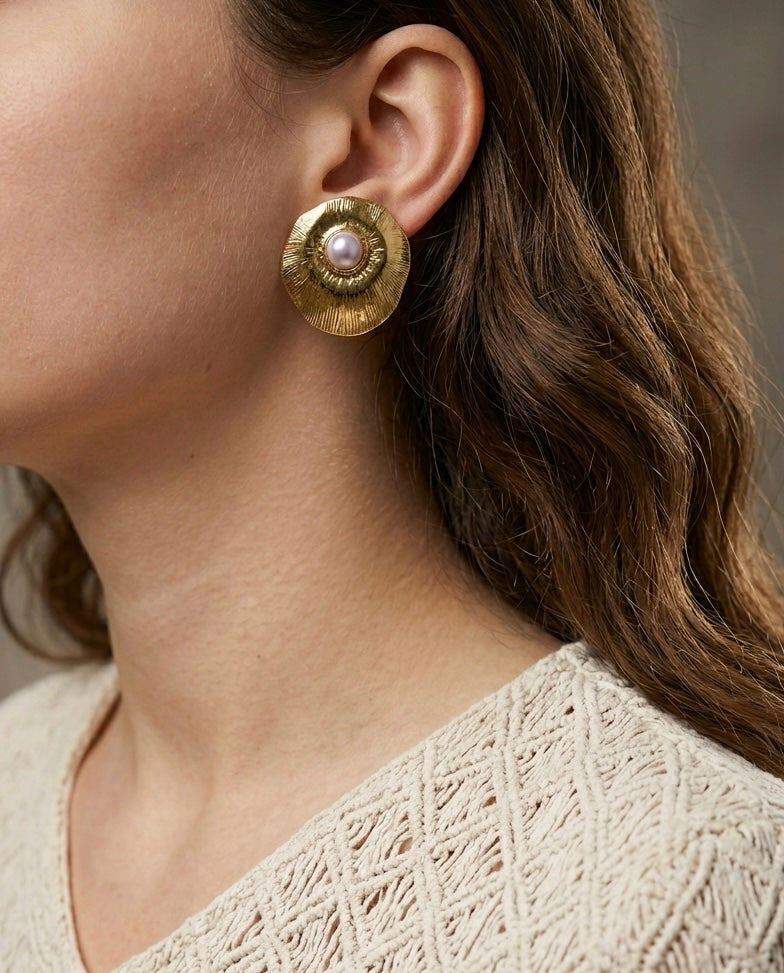 Pearl Glow Earrings