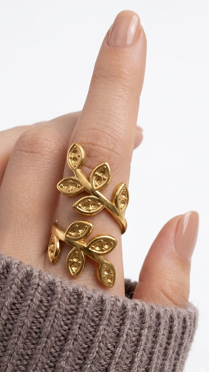 Floral Cluster Free Size Ring