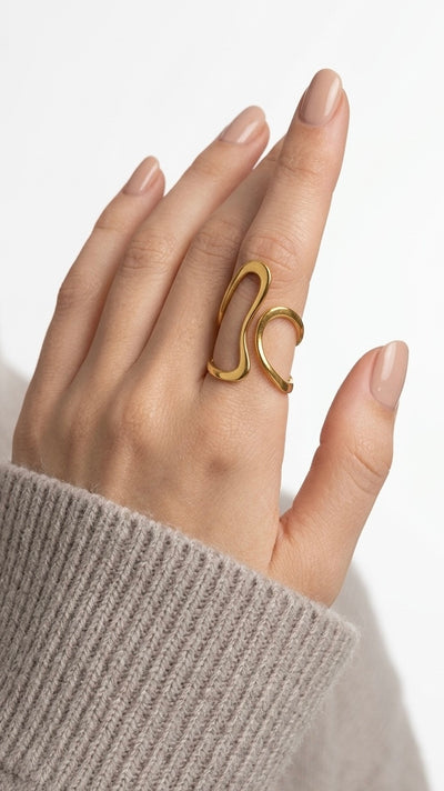 Wave Free Size Ring