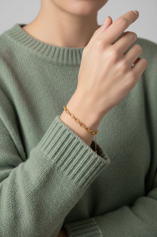 Golden Link Voyage Bracelet