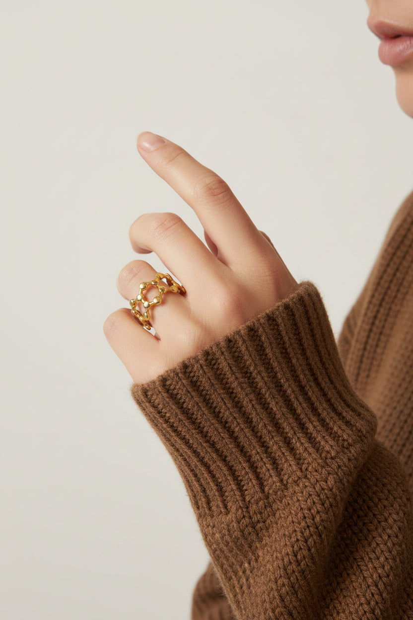 Linked Bloom Ring